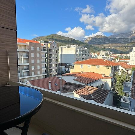 Apartments Lora Zmajeva, 7 Budua Esterno foto